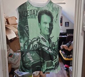 Chase Authentics Green Graphic Tank Top